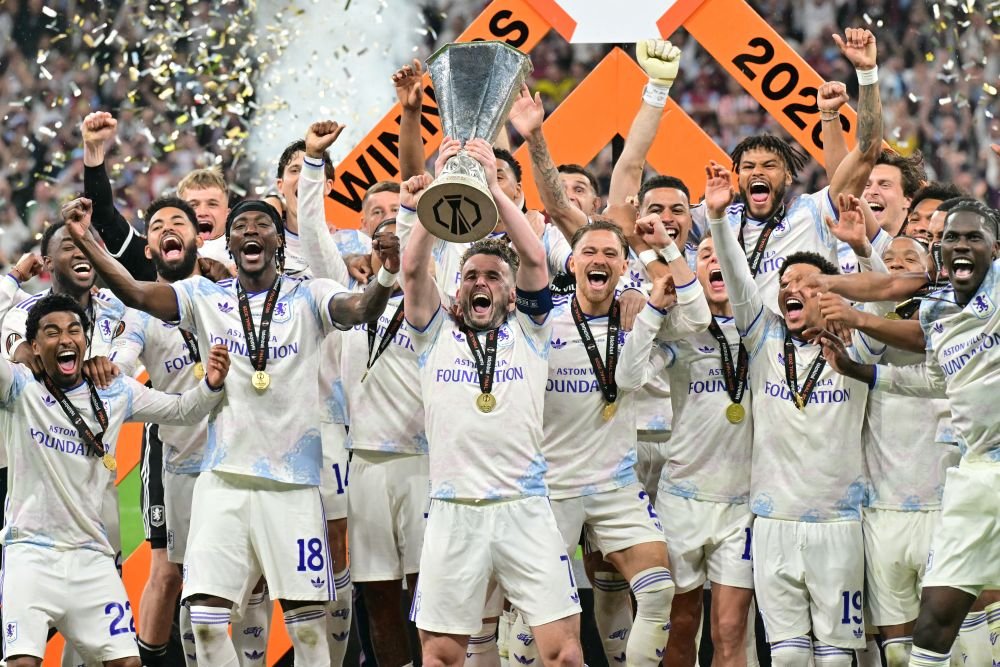 Aston Villa supera de principio a fin al Friburgo en la final.